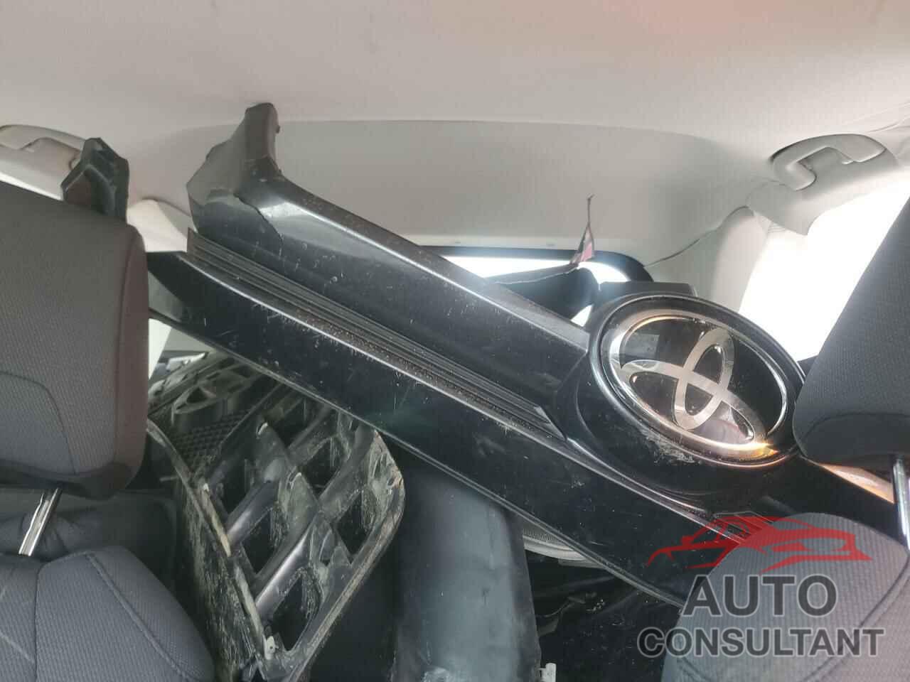 TOYOTA RAV4 2020 - 2T3W1RFV3LC079650