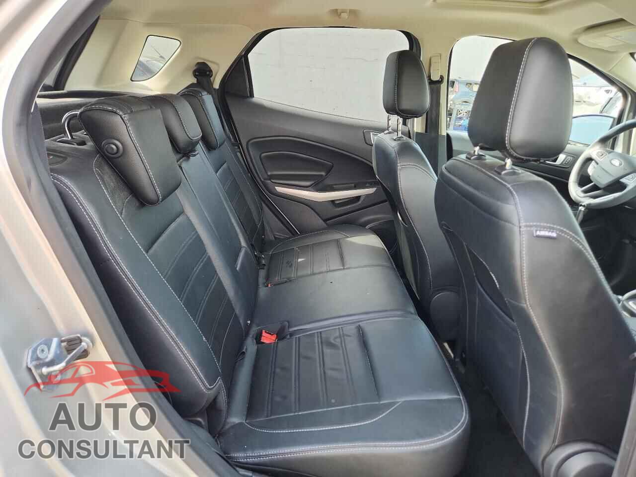 FORD ECOSPORT 2019 - MAJ6S3KL2KC310932