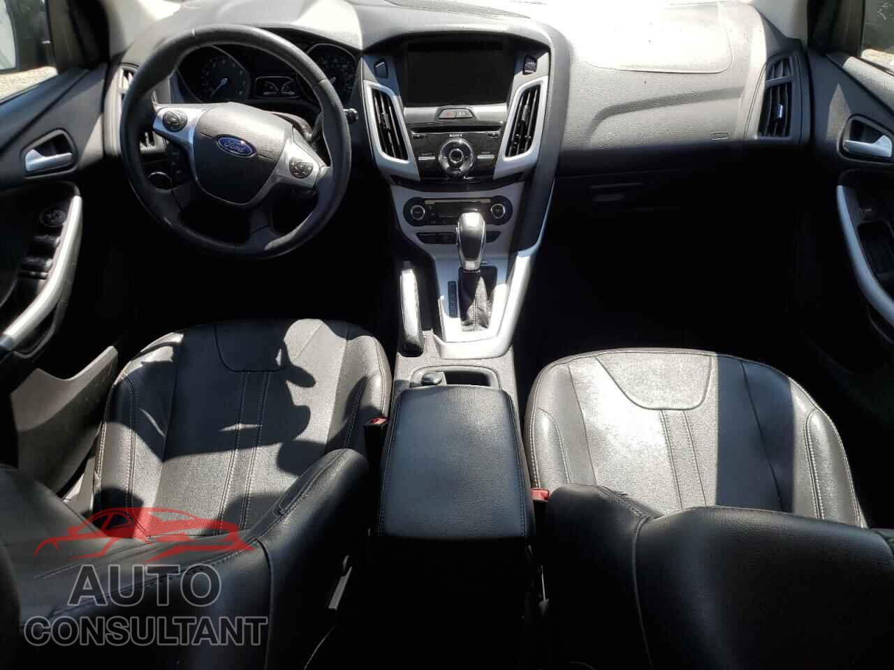 FORD FOCUS 2014 - 1FADP3K23EL112073