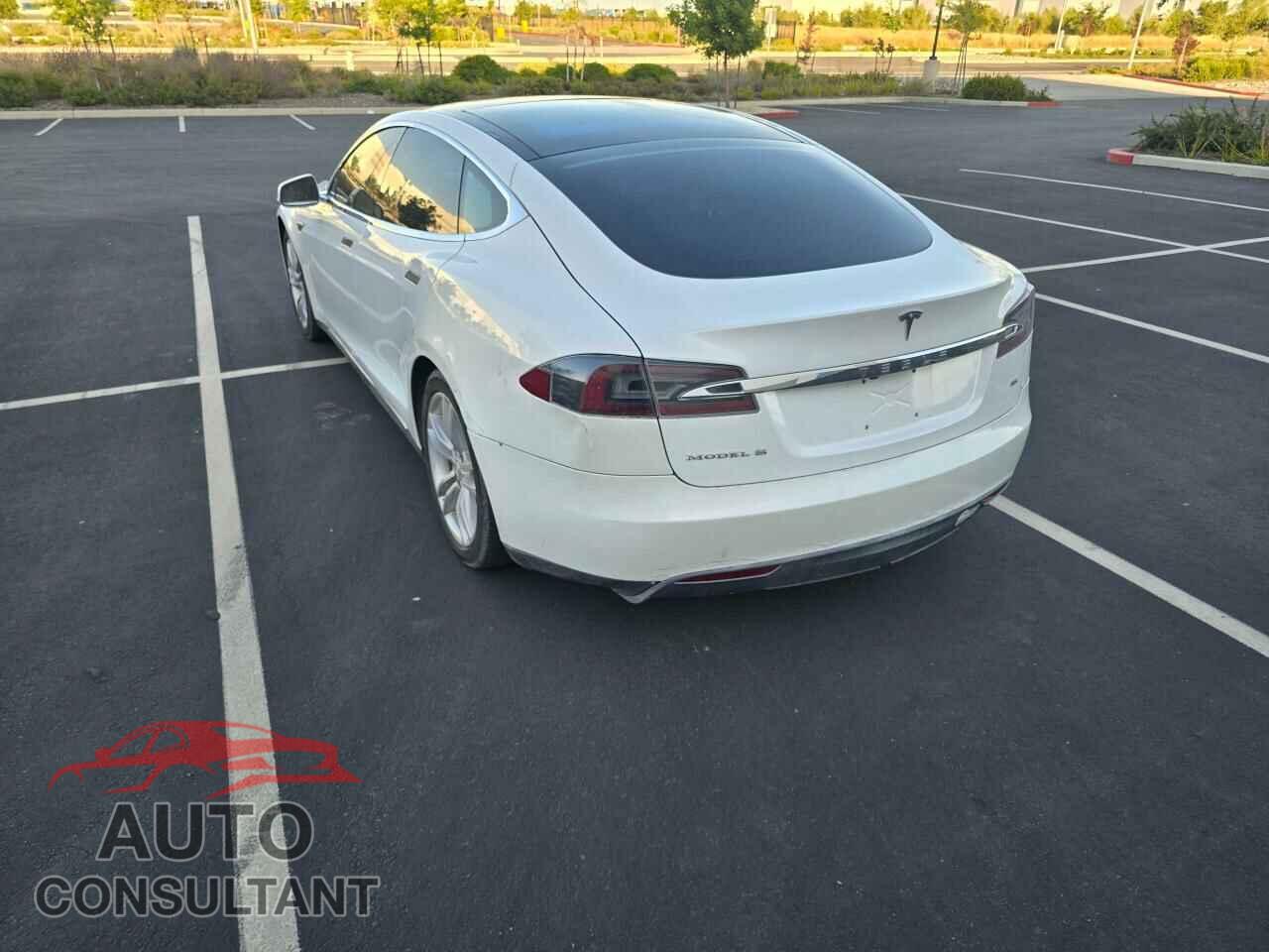 TESLA MODEL S 2012 - 5YJSA1CN1CFP02658