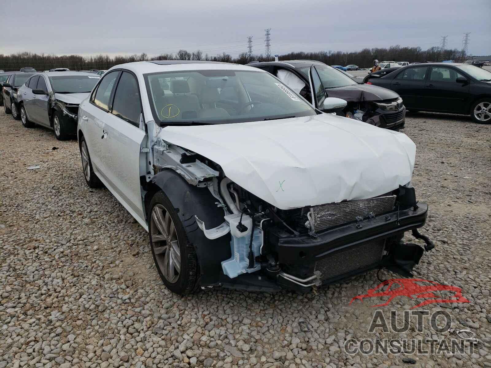 VOLKSWAGEN PASSAT 2019 - 1VWLA7A30KC008044
