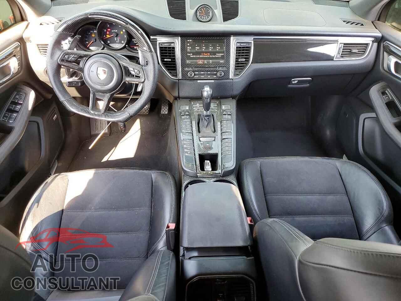 PORSCHE MACAN 2017 - WP1AG2A5XHLB50132