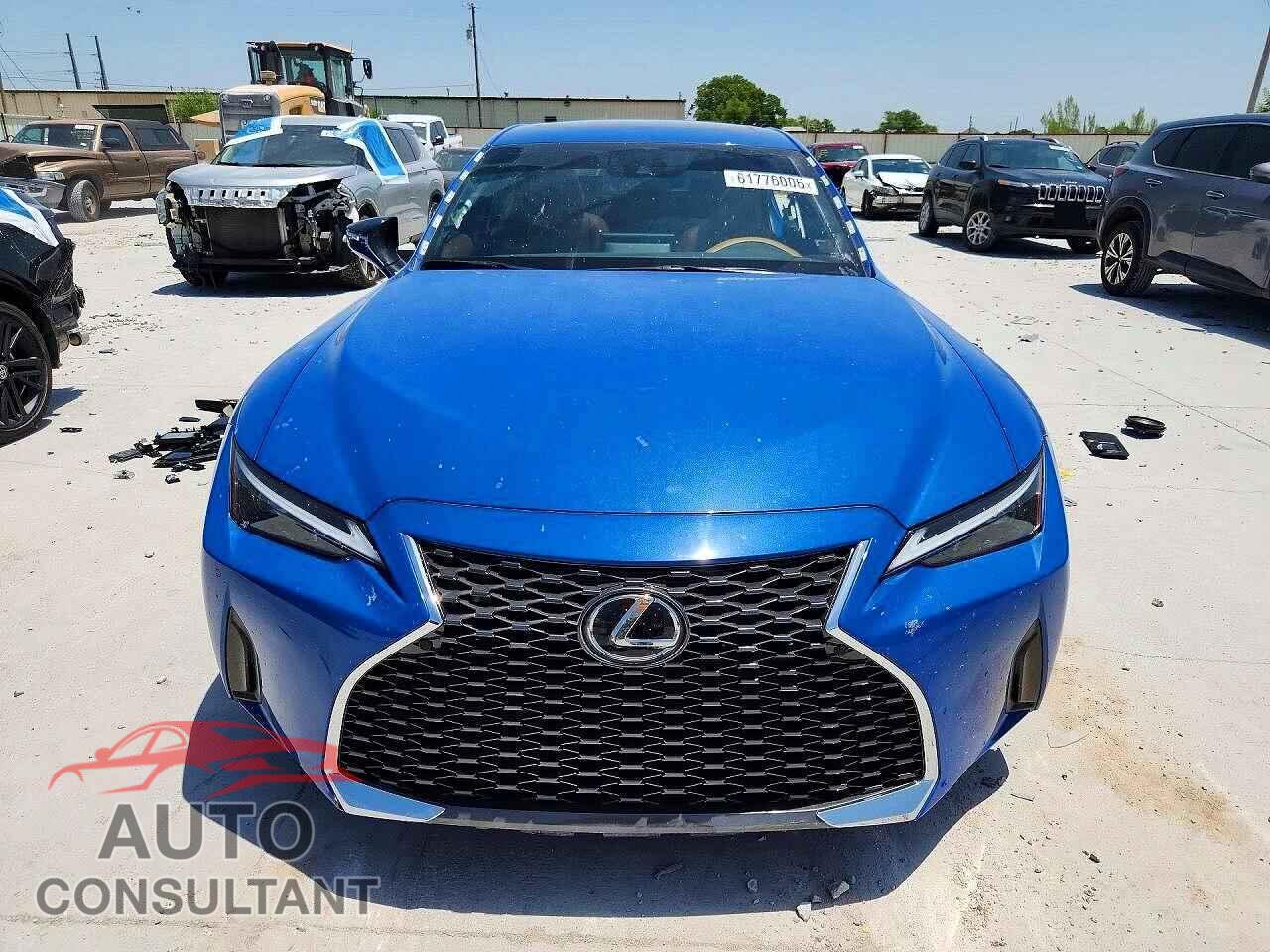 LEXUS IS 2023 - JTHDA1D23P5125974