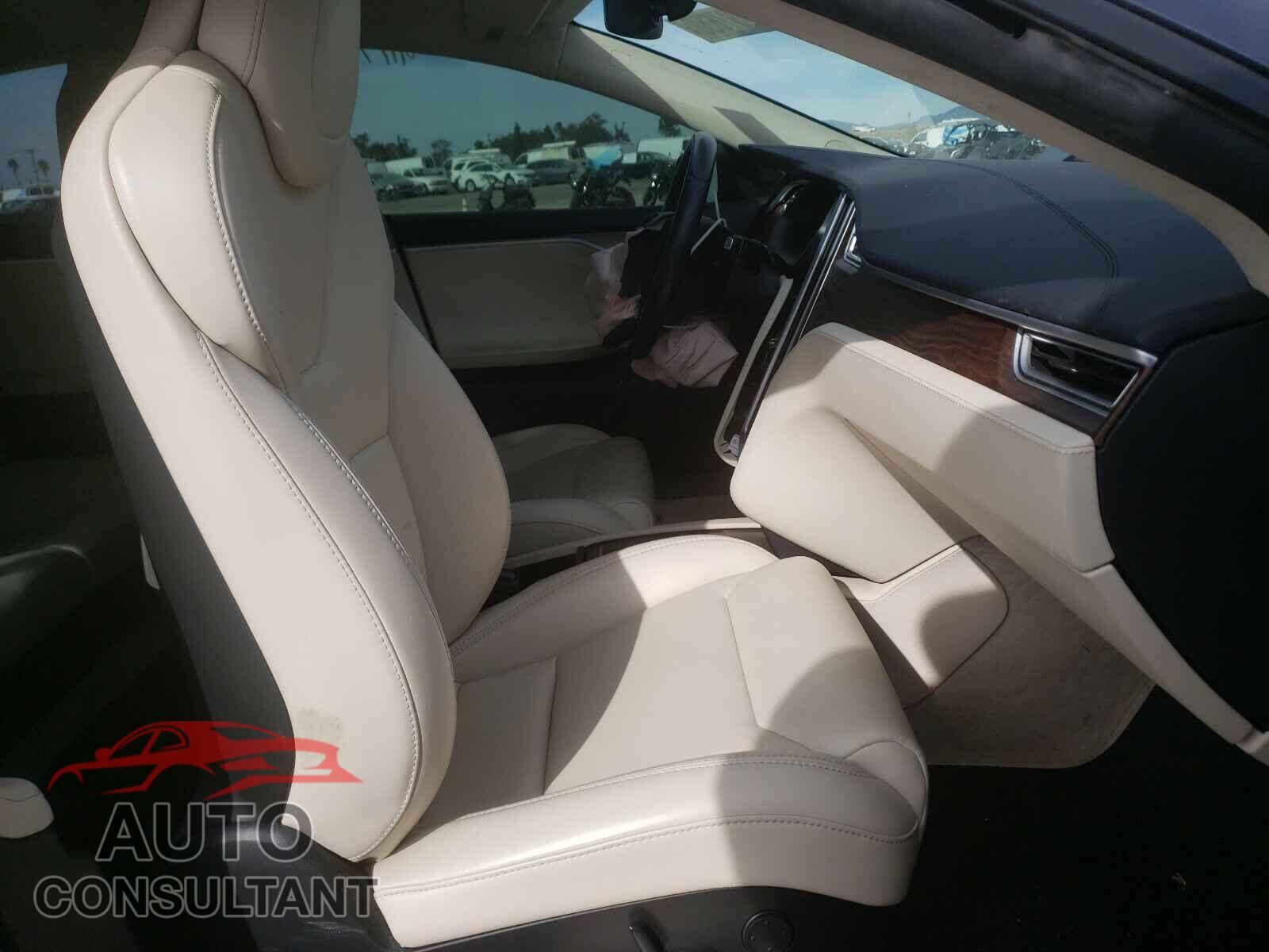TESLA MODEL S 2018 - 5YJSA1E29JF245775