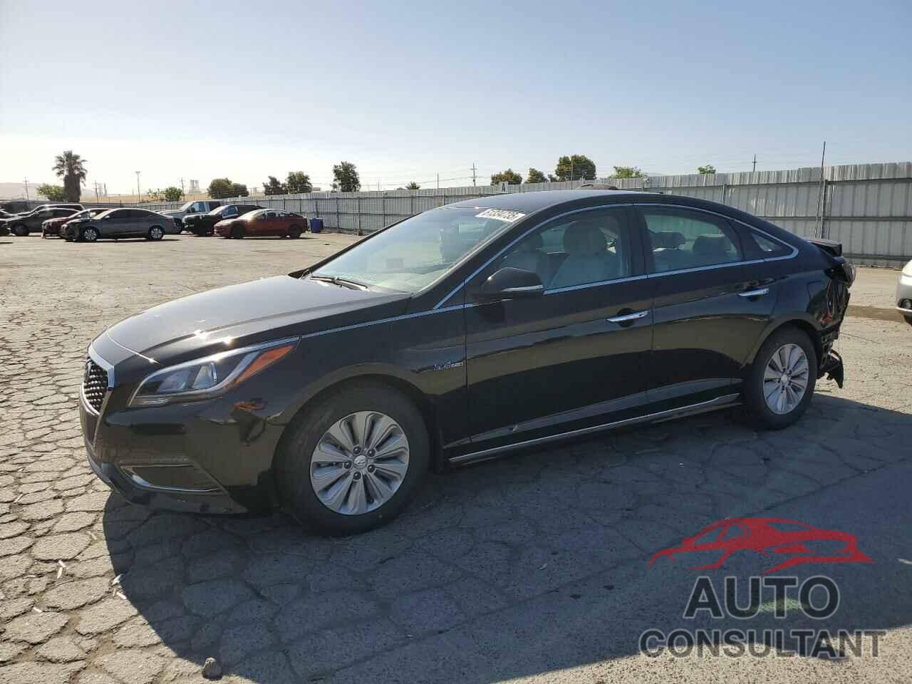 HYUNDAI SONATA 2016 - KMHE24L19GA041545