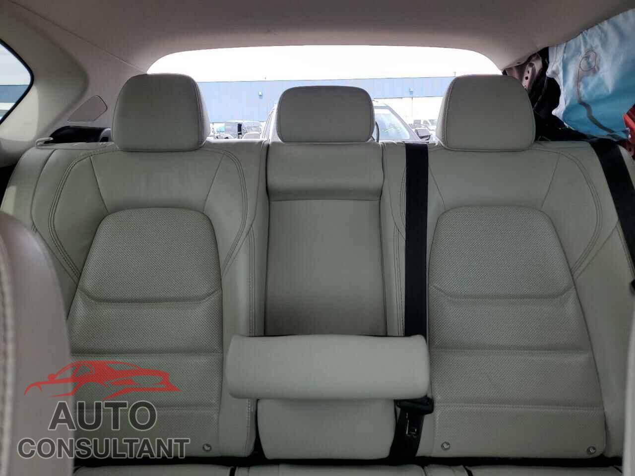 MAZDA CX-5 2018 - JM3KFBDM4J0443003