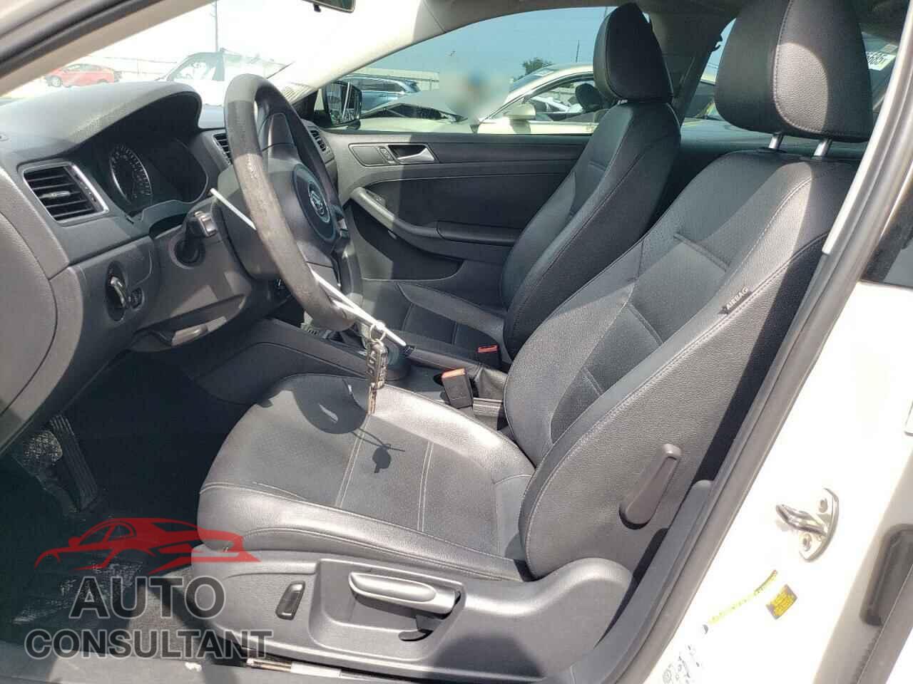 VOLKSWAGEN JETTA 2014 - 3VWD07AJ3EM232160