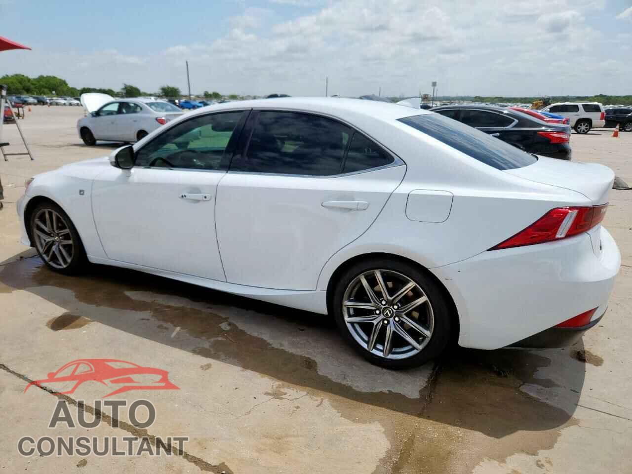 LEXUS IS 2015 - JTHBF1D22F5056265