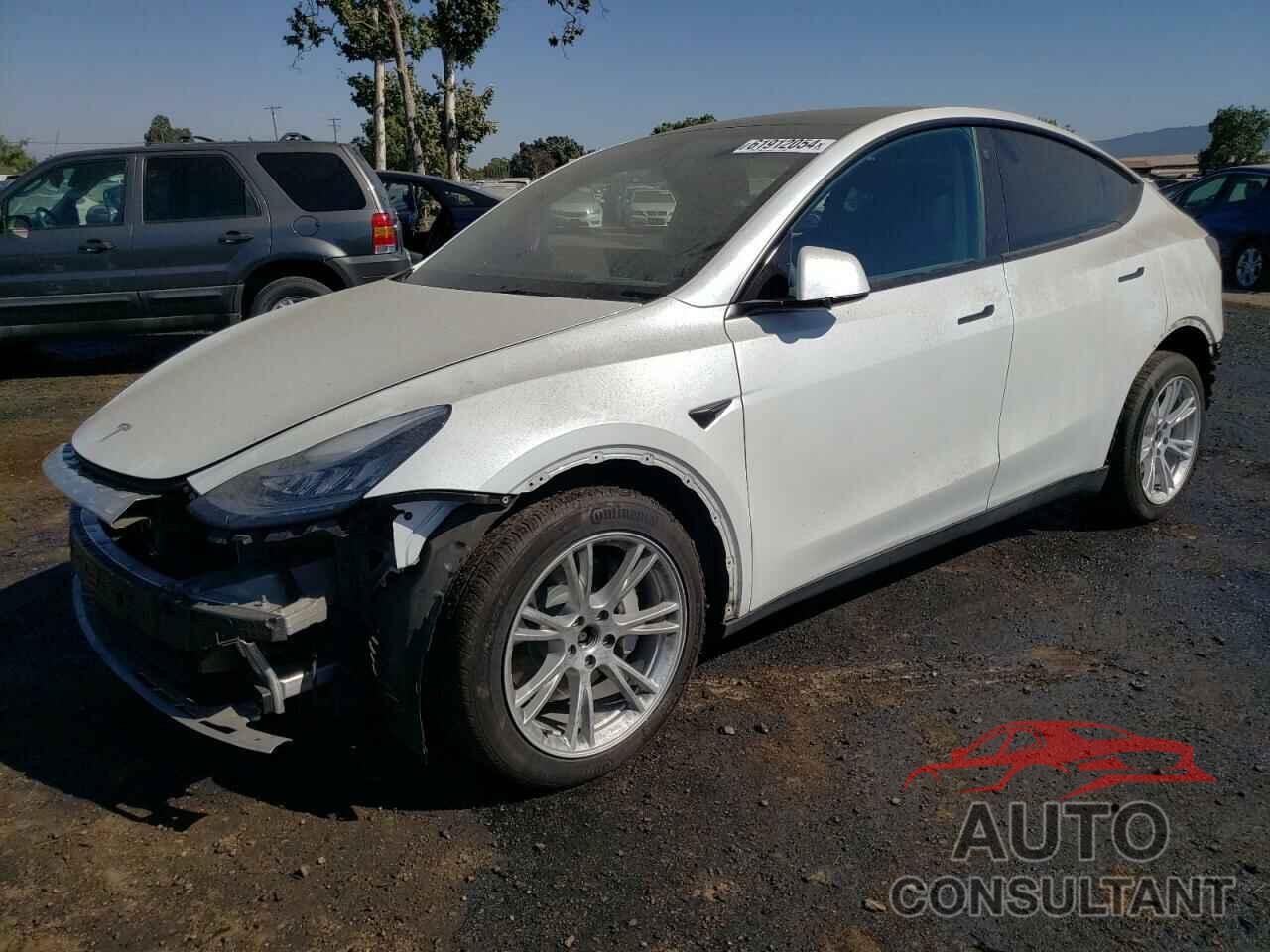 TESLA MODEL Y 2022 - 7SAYGDEE7NF490703