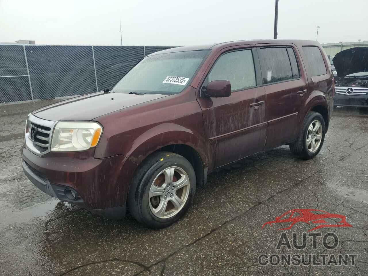 HONDA PILOT 2013 - 5FNYF3H70DB019143