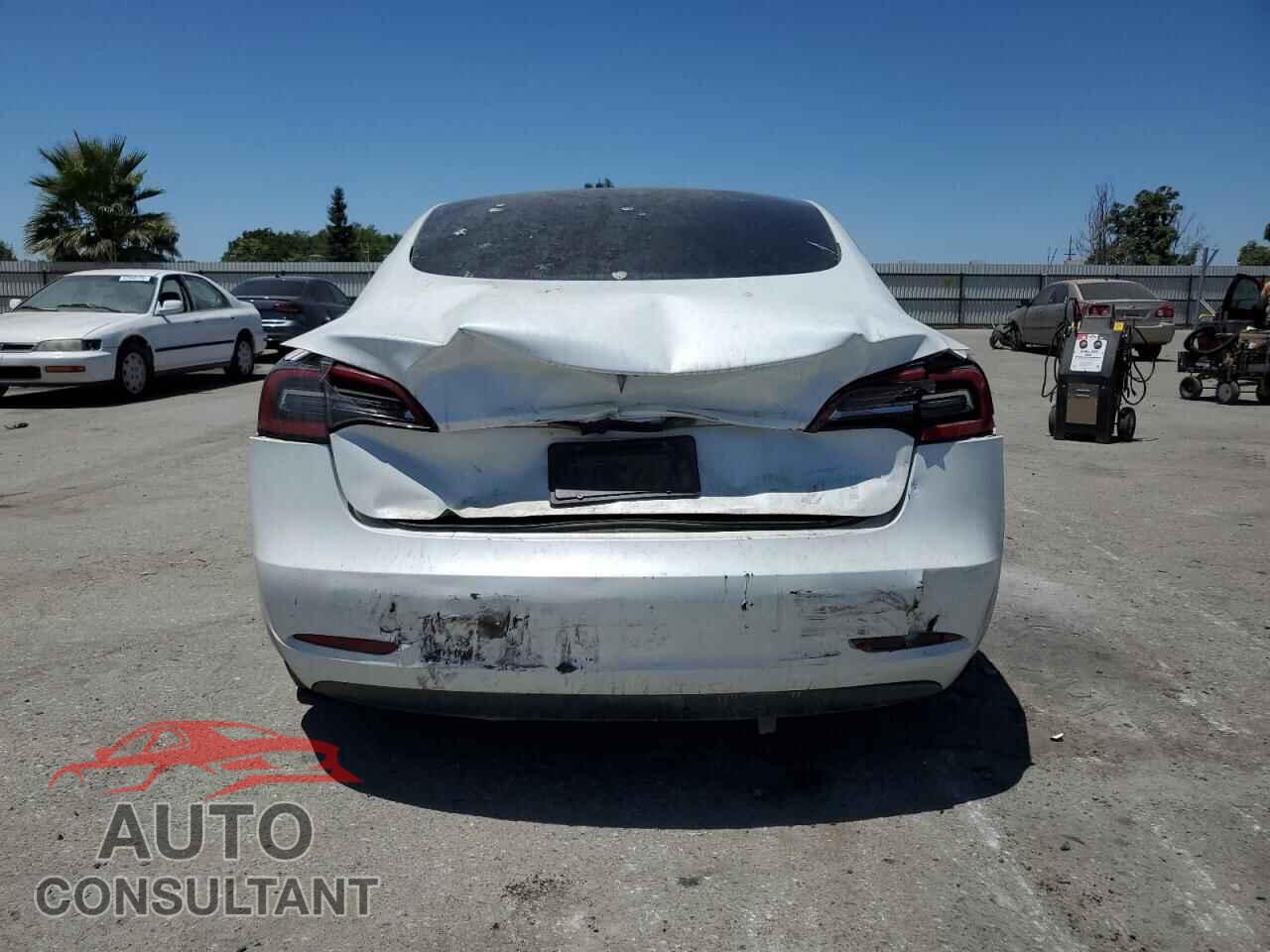 TESLA MODEL 3 2023 - 5YJ3E1EA5PF456741