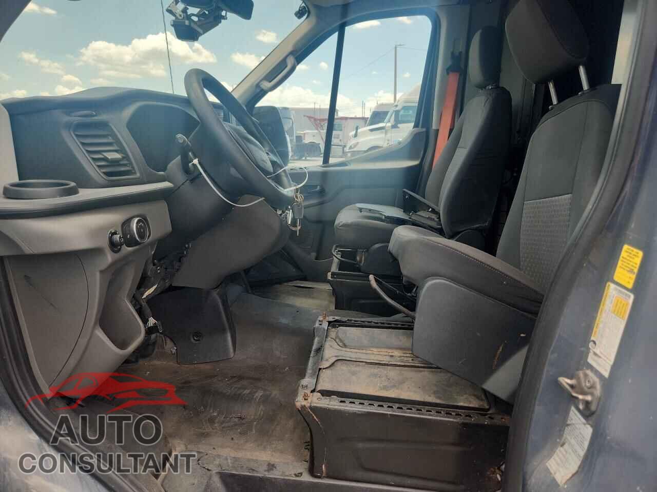 FORD TRANSIT 2020 - 1FTBR3X83LKA86652