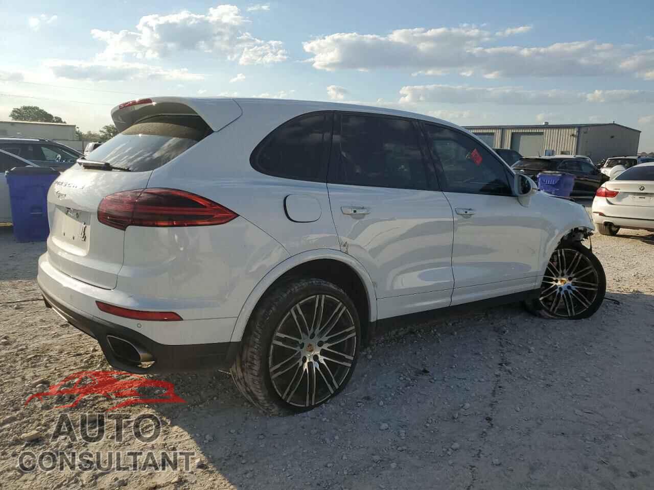 PORSCHE CAYENNE 2016 - WP1AA2A22GLA09643