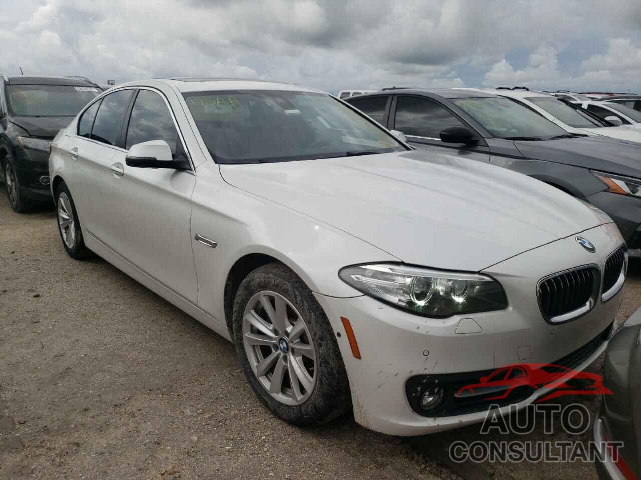 BMW 5 SERIES 2016 - WBA5A5C56GD528682