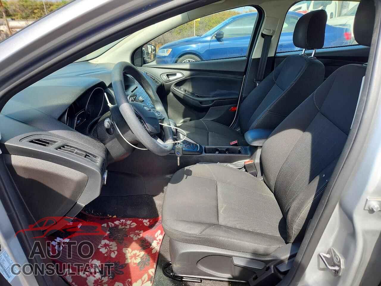 FORD FOCUS 2017 - 1FADP3F20HL342149