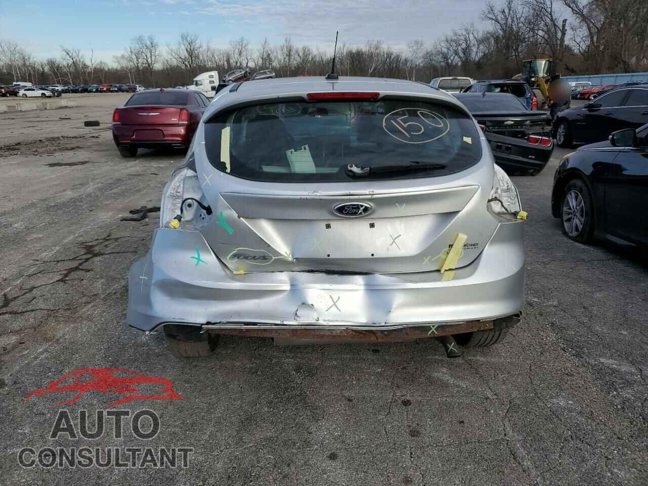 FORD FOCUS 2014 - 1FADP3K23EL361263