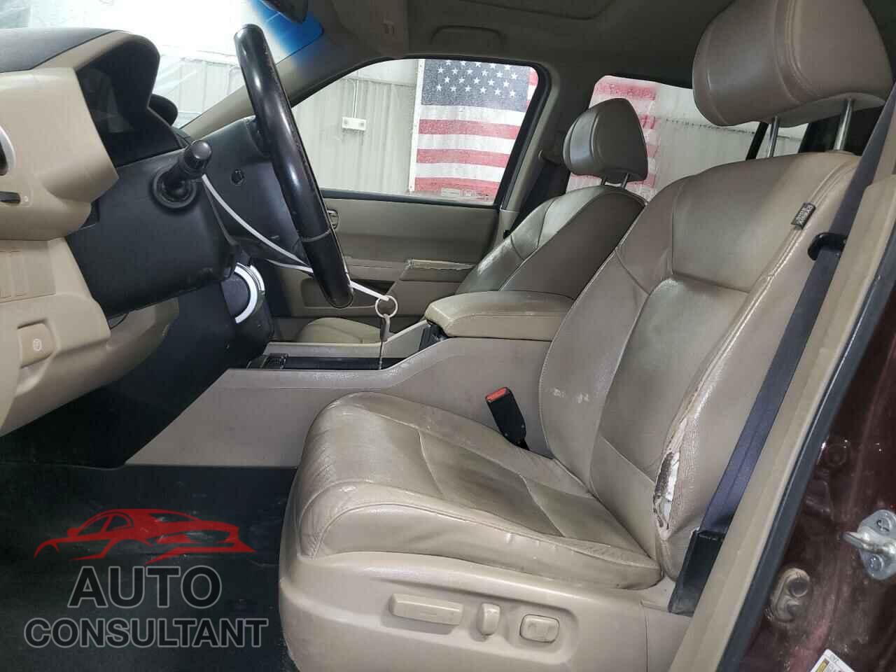 HONDA PILOT 2010 - 5FNYF4H54AB004337