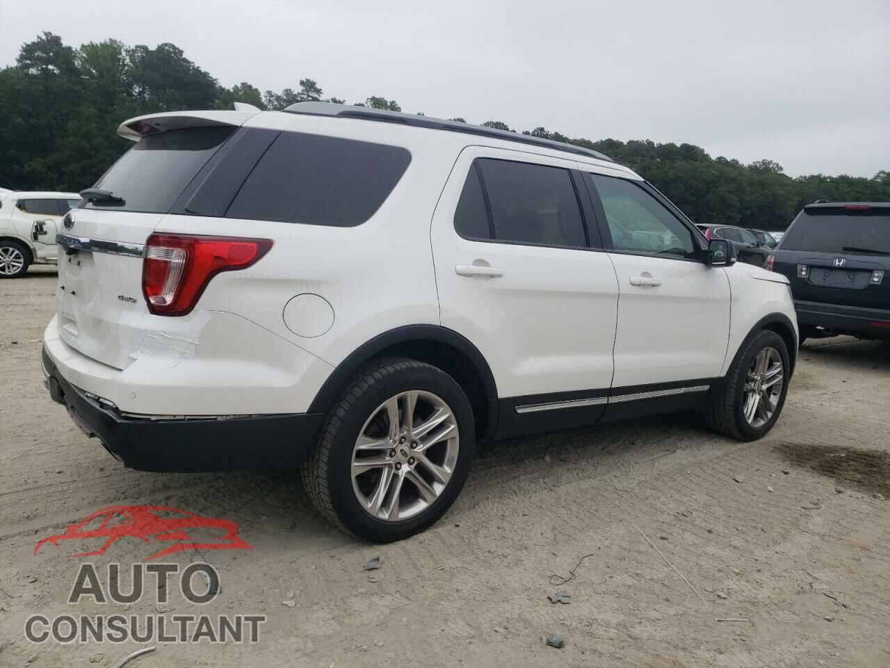 FORD EXPLORER 2017 - 1FM5K8D85HGA31323