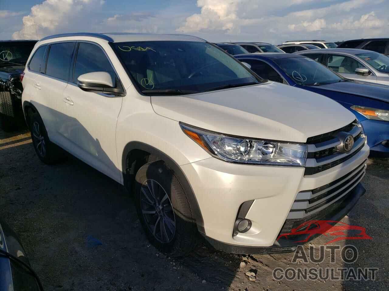 TOYOTA HIGHLANDER 2019 - 5TDKZRFH4KS355334