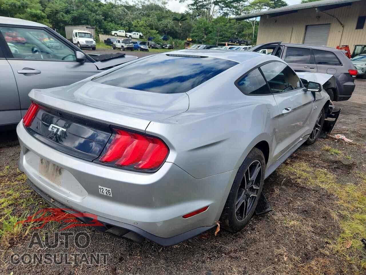 FORD MUSTANG 2018 - 1FA6P8CF7J5117542