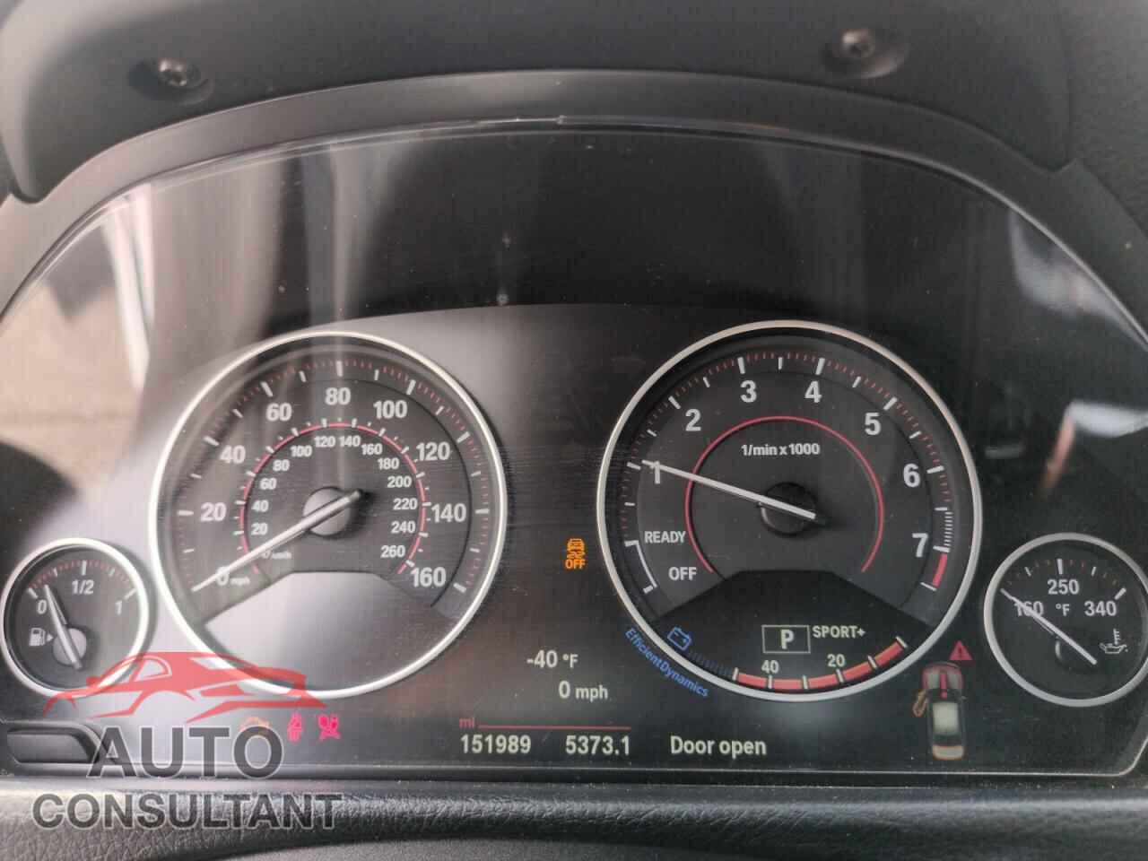 BMW 3 SERIES 2016 - WBA8E3G55GNU04932