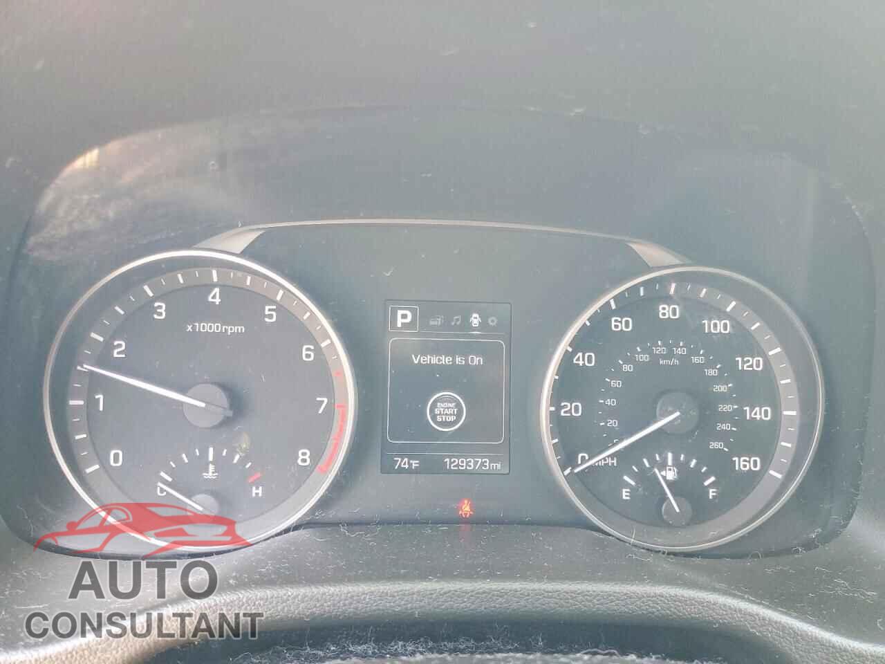 HYUNDAI ELANTRA 2018 - 5NPD84LF0JH347320