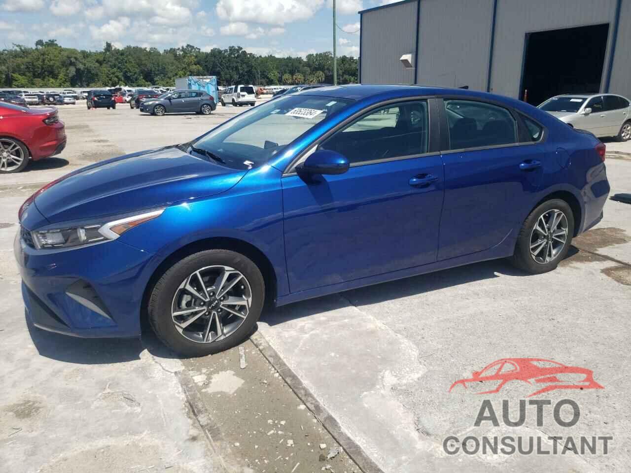KIA FORTE 2023 - 3KPF24AD1PE581023
