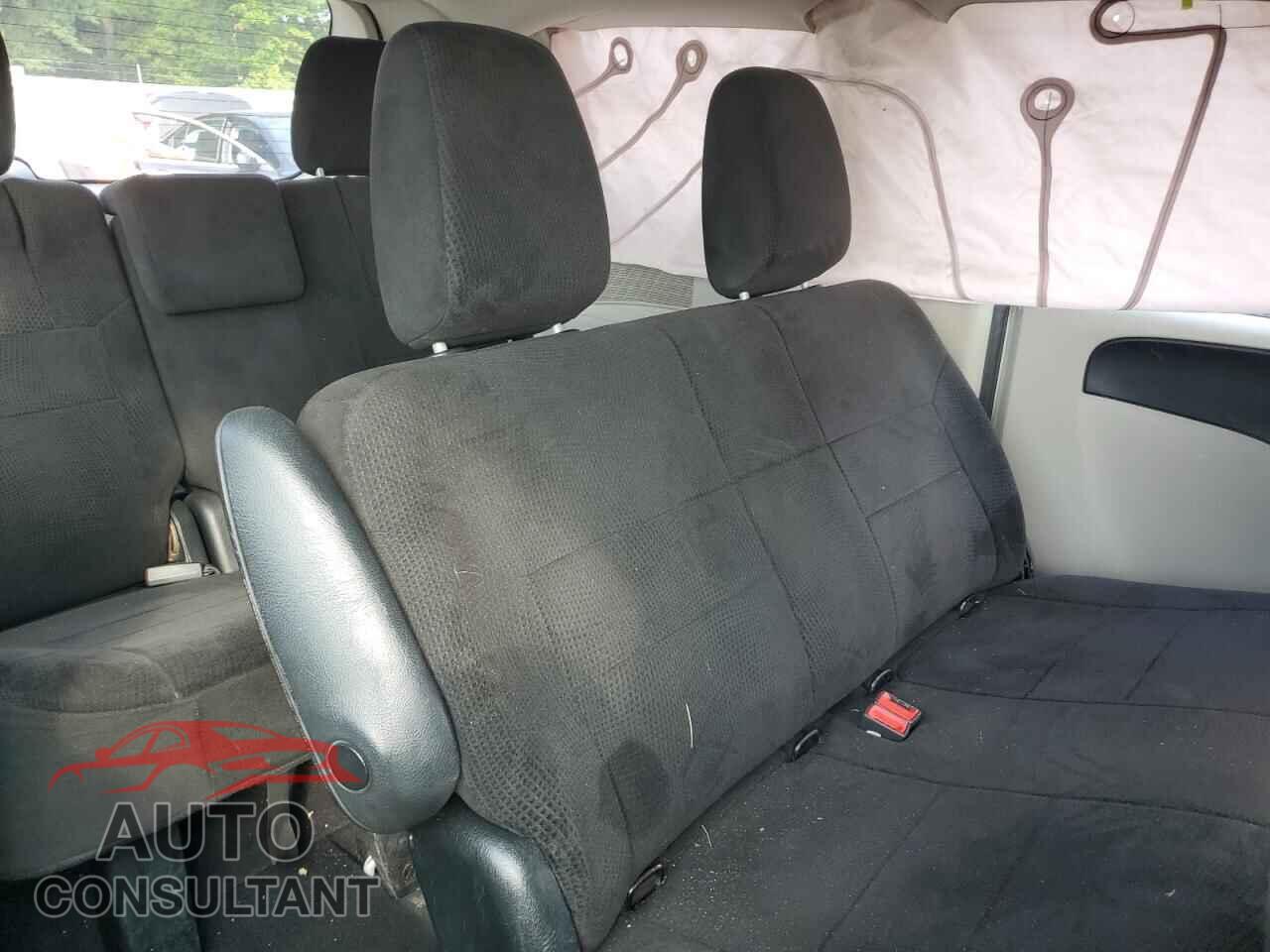 DODGE CARAVAN 2013 - 2C4RDGBG6DR716394