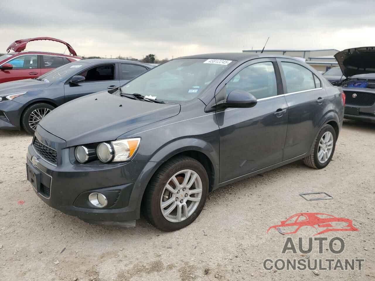 CHEVROLET SONIC 2012 - 1G1JC5SH9C4174313