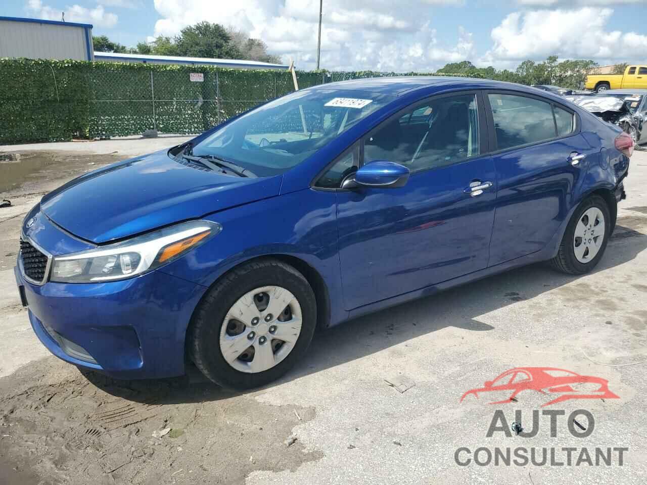 KIA FORTE 2018 - 3KPFK4A70JE210467