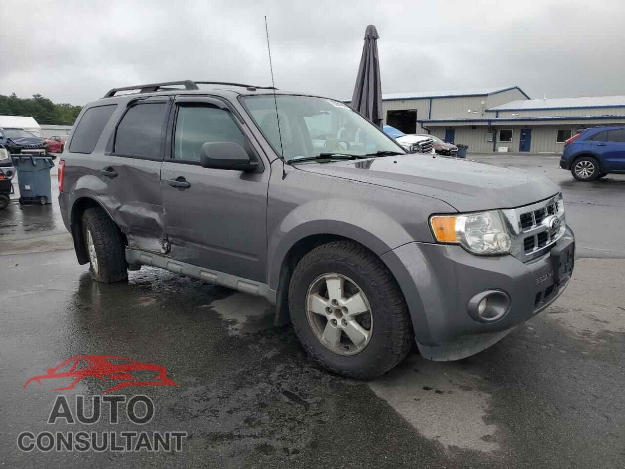FORD ESCAPE 2010 - 1FMCU9DG1AKC90196