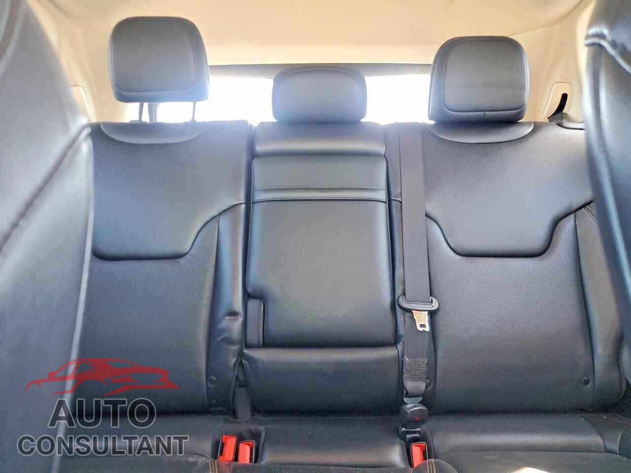 JEEP COMPASS 2019 - 3C4NJDCB1KT791104