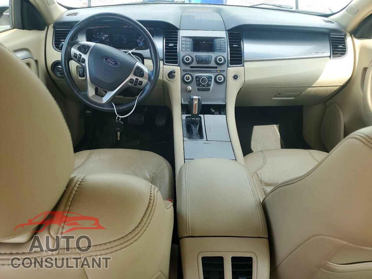 FORD TAURUS 2015 - 1FAHP2E87FG182181