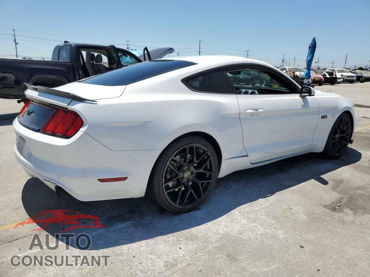 FORD MUSTANG 2015 - 1FA6P8CF2F5350994
