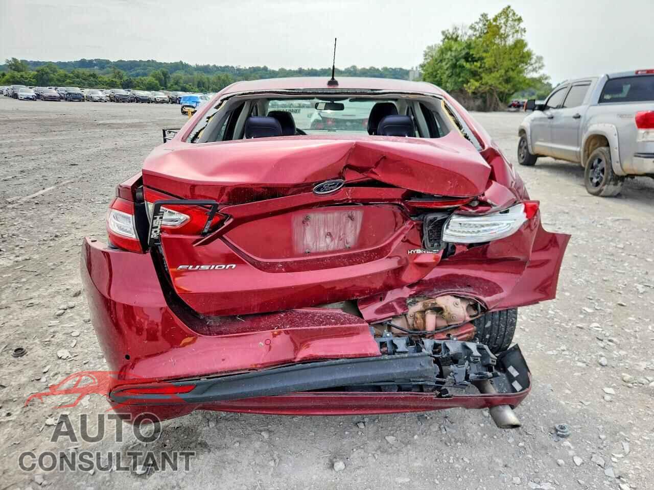 FORD FUSION 2015 - 3FA6P0LU5FR172155