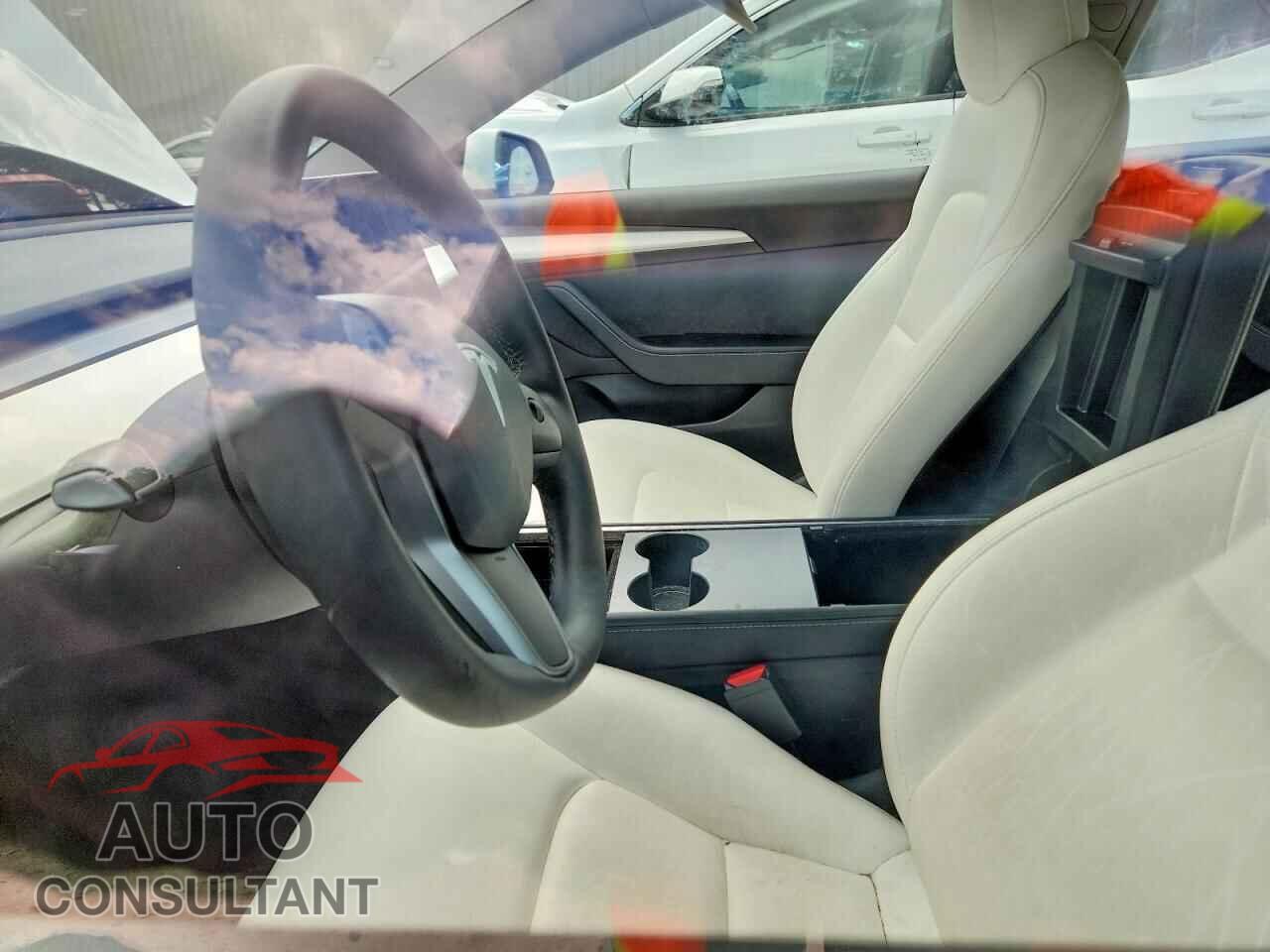 TESLA MODEL 3 2022 - 5YJ3E1EB0NF231598