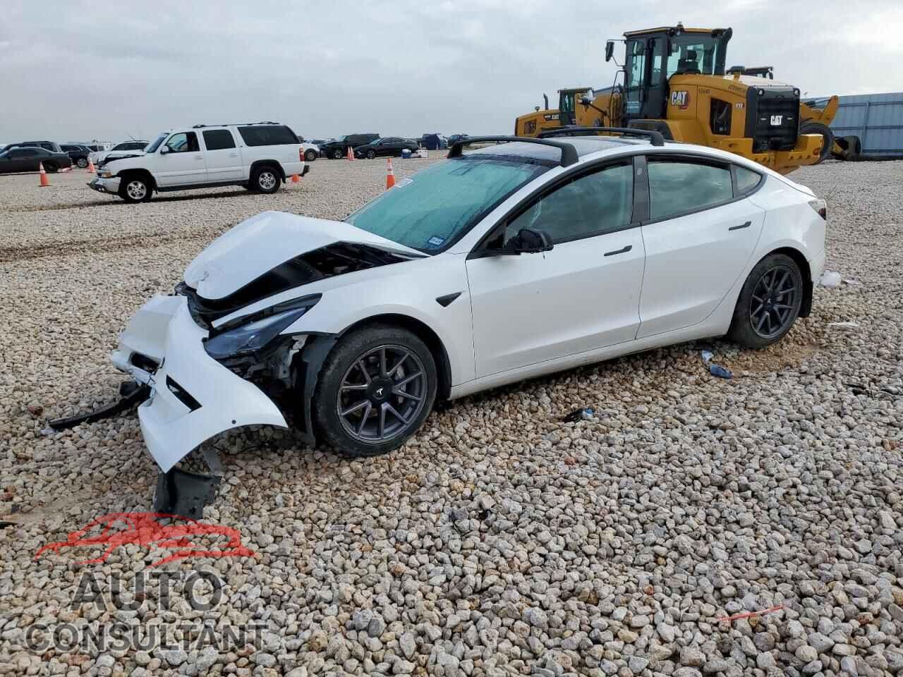 TESLA MODEL 3 2022 - 5YJ3E1EB4NF132895