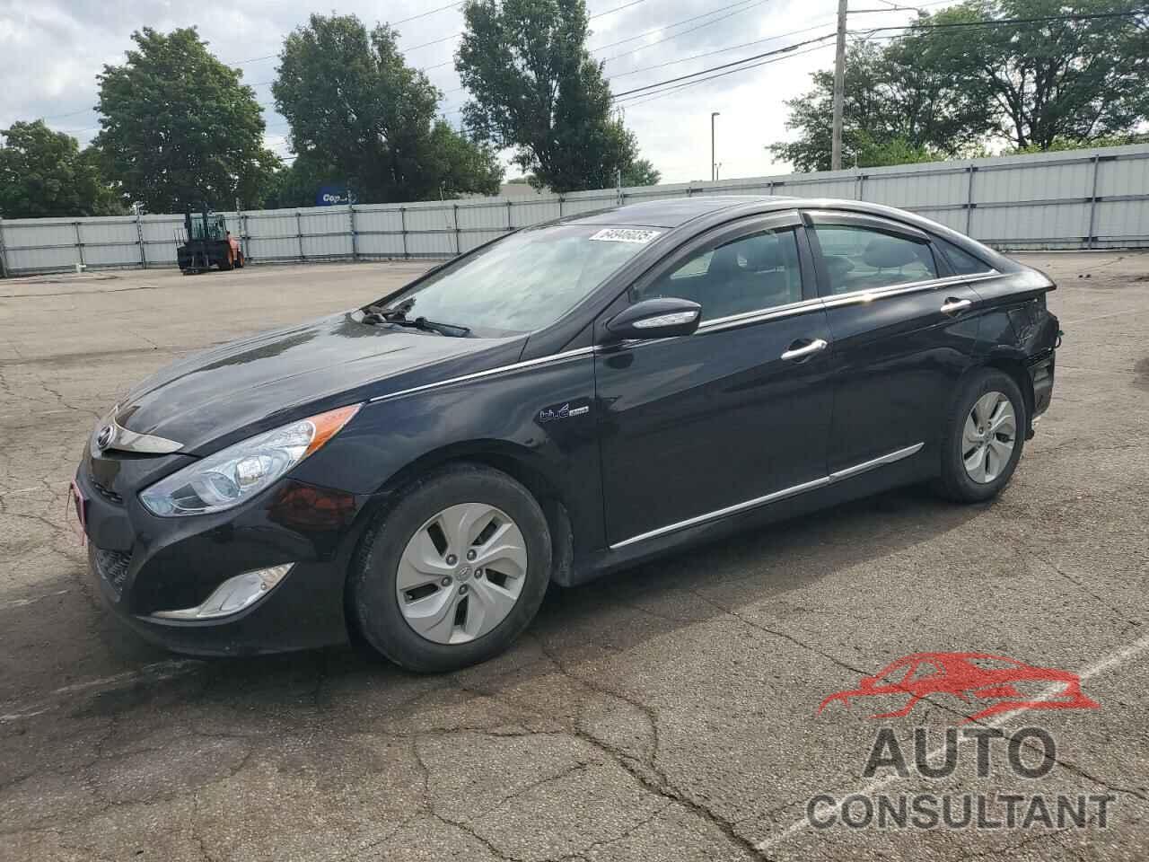 HYUNDAI SONATA 2013 - KMHEC4A45DA096807