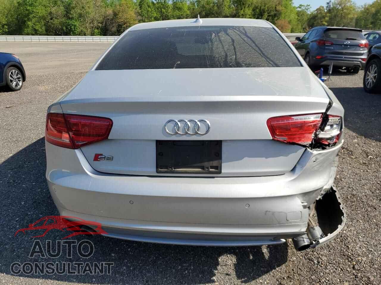 AUDI S8 2014 - WAUD2AFD2EN013688