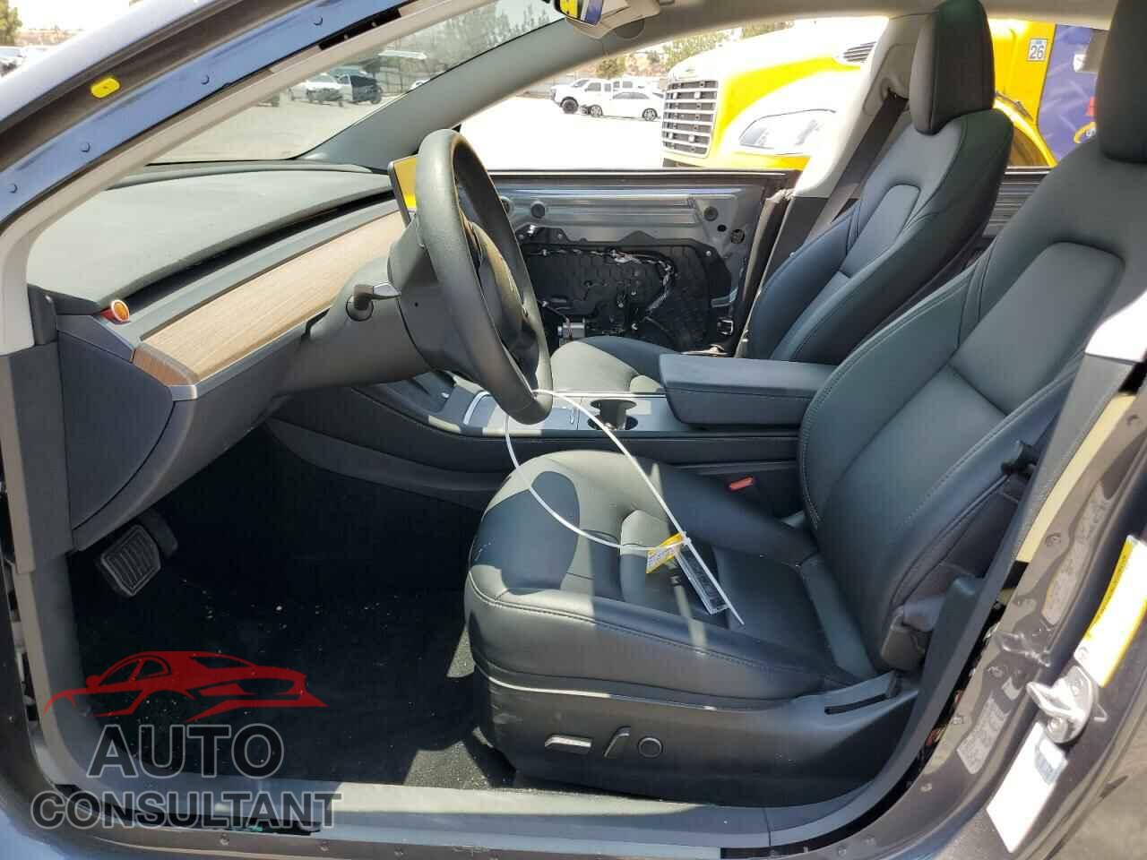 TESLA MODEL 3 2023 - 5YJ3E1EAXPF637883