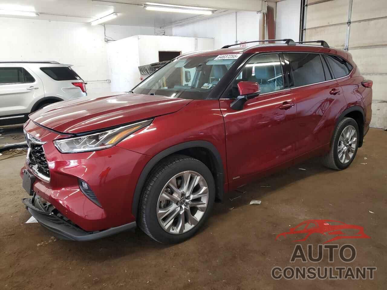 TOYOTA HIGHLANDER 2022 - 5TDXBRCH9NS554415
