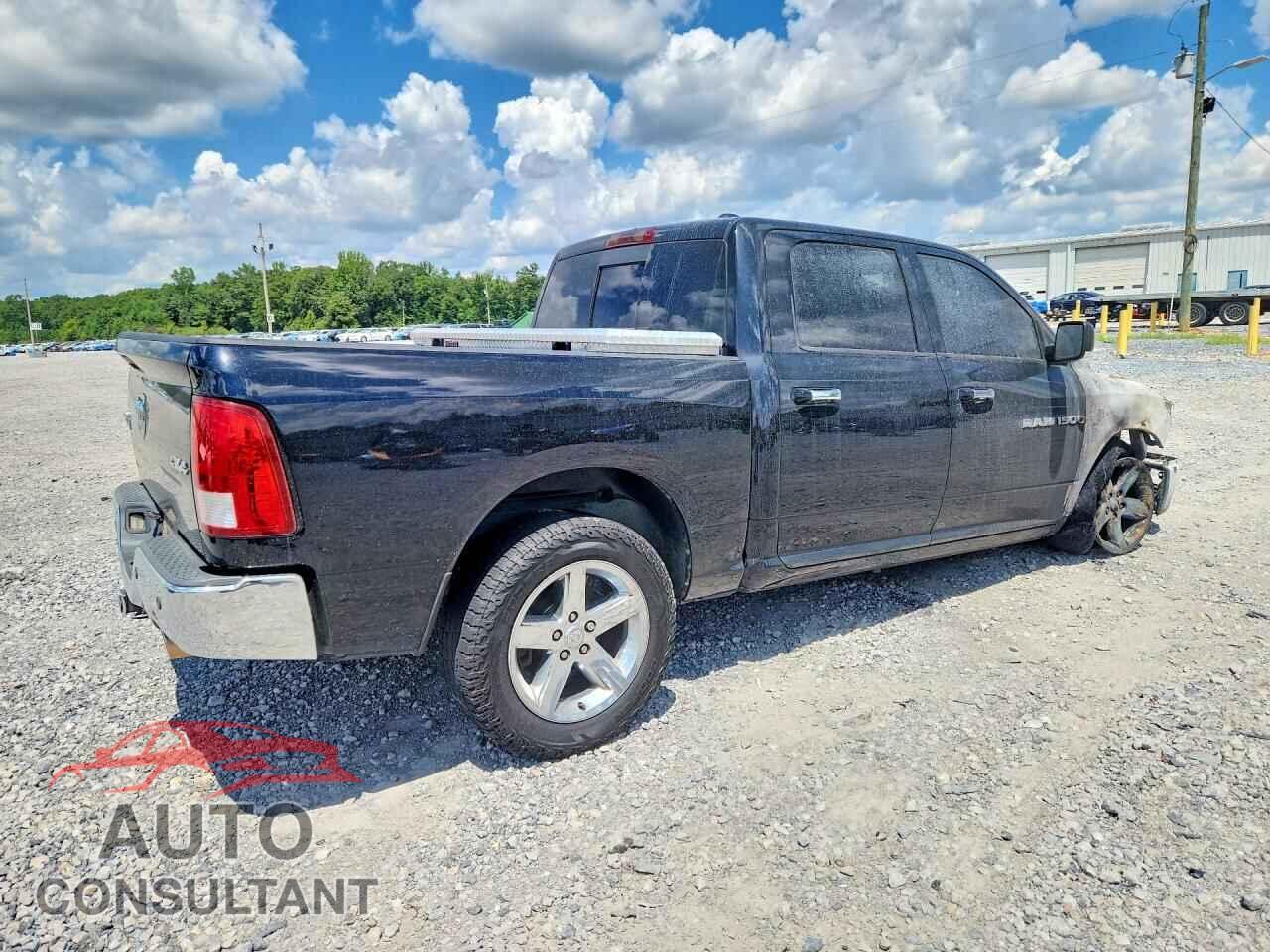 DODGE RAM 1500 2012 - 1C6RD7LT8CS203907