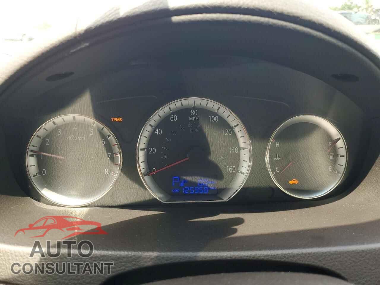 HYUNDAI SONATA 2009 - 5NPEU46F19H438247