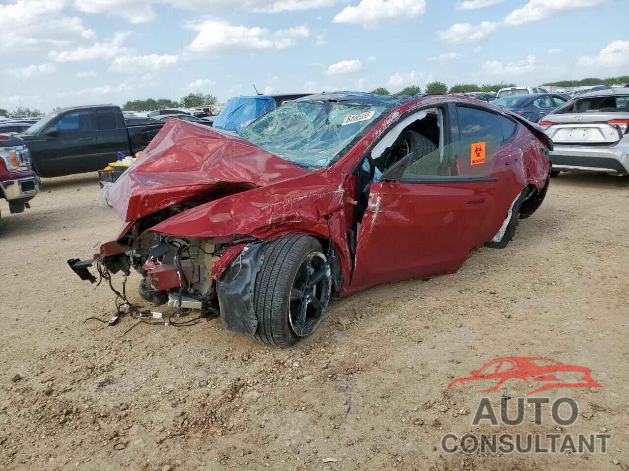 TESLA MODEL Y 2026 - 7SAYGDEE2TA382936