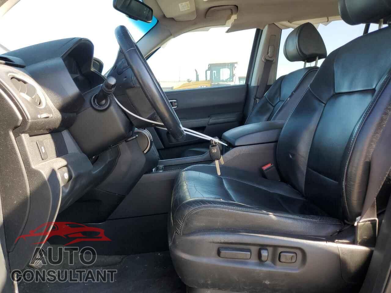 HONDA PILOT 2014 - 5FNYF4H57EB025740