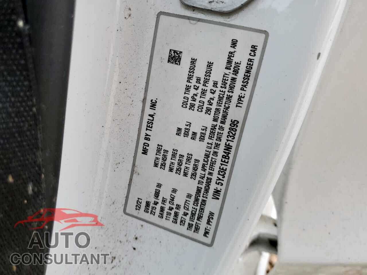 TESLA MODEL 3 2022 - 5YJ3E1EB4NF132895