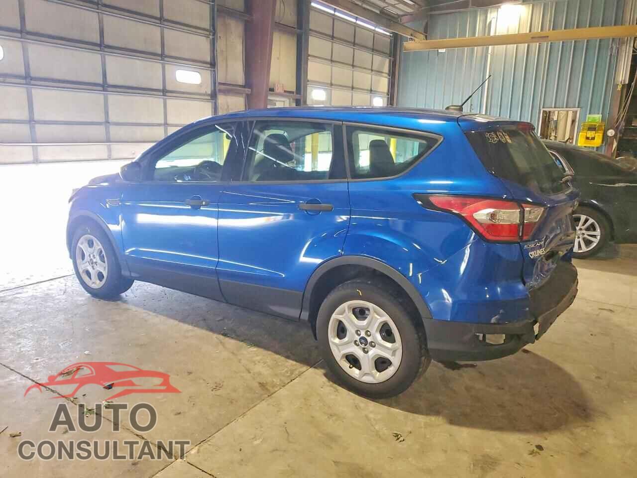 FORD ESCAPE 2017 - 1FMCU0F71HUD06100