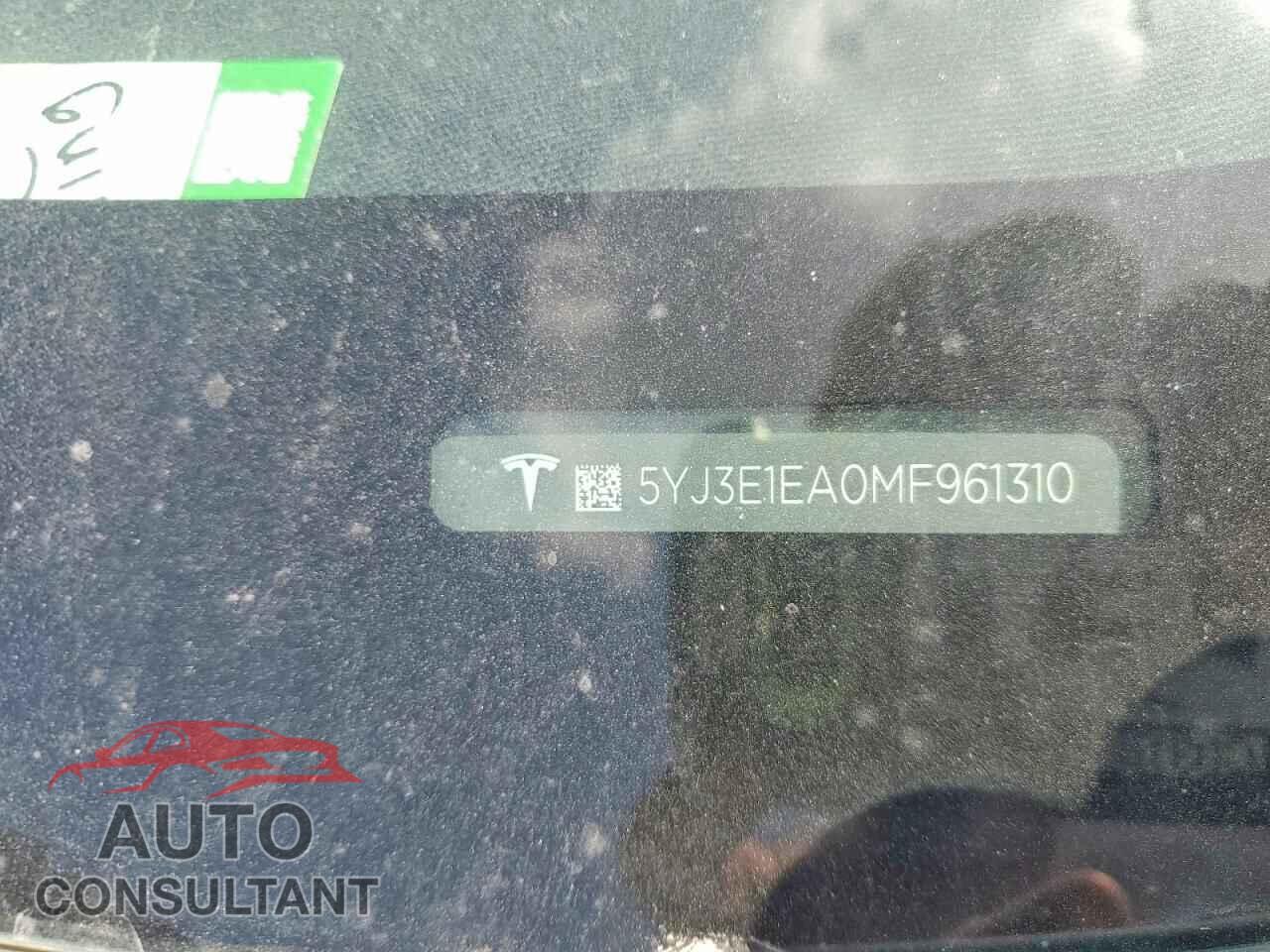 TESLA MODEL 3 2021 - 5YJ3E1EA0MF961310