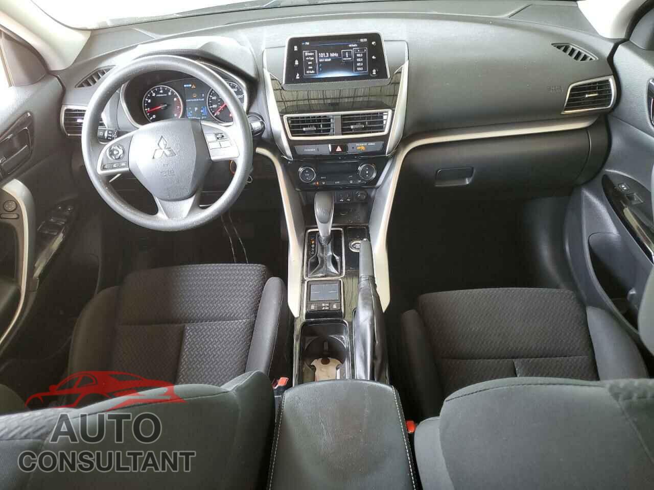 MITSUBISHI ECLIPSE 2019 - JA4AT4AA1KZ047170