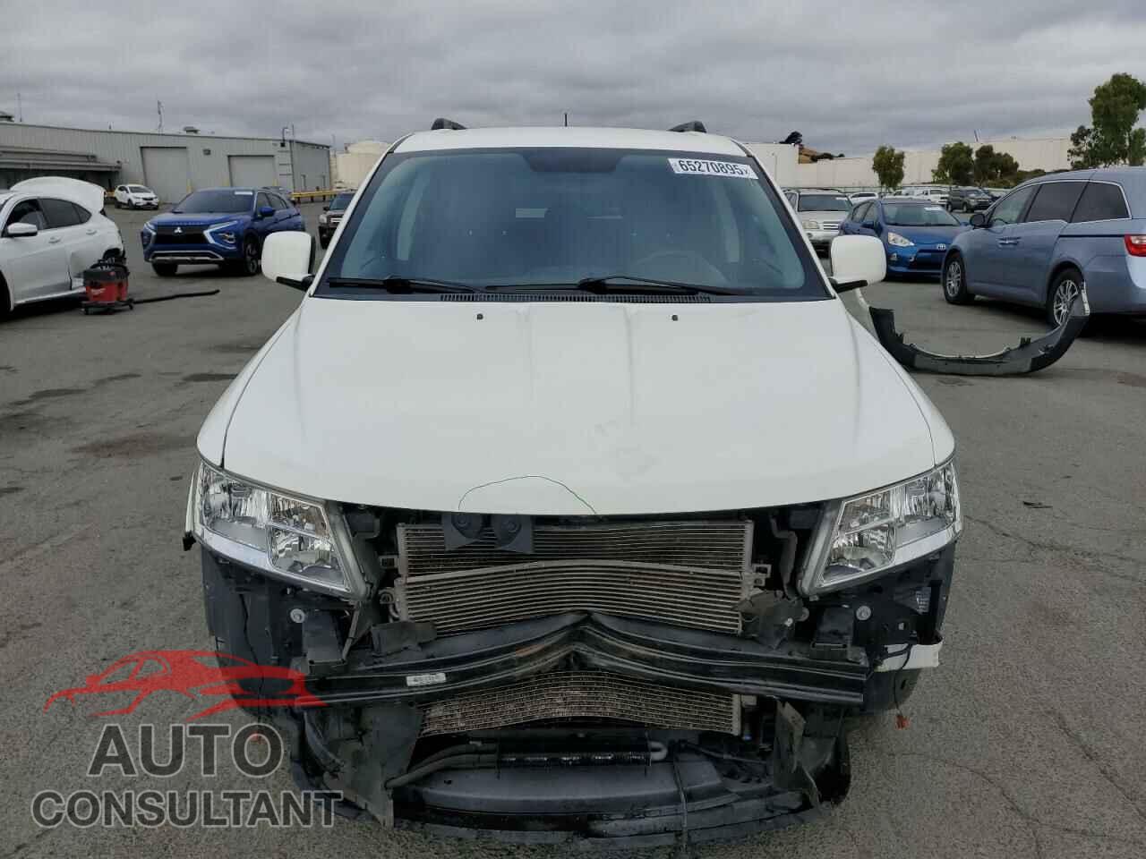 DODGE JOURNEY 2015 - 3C4PDCBGXFT743372